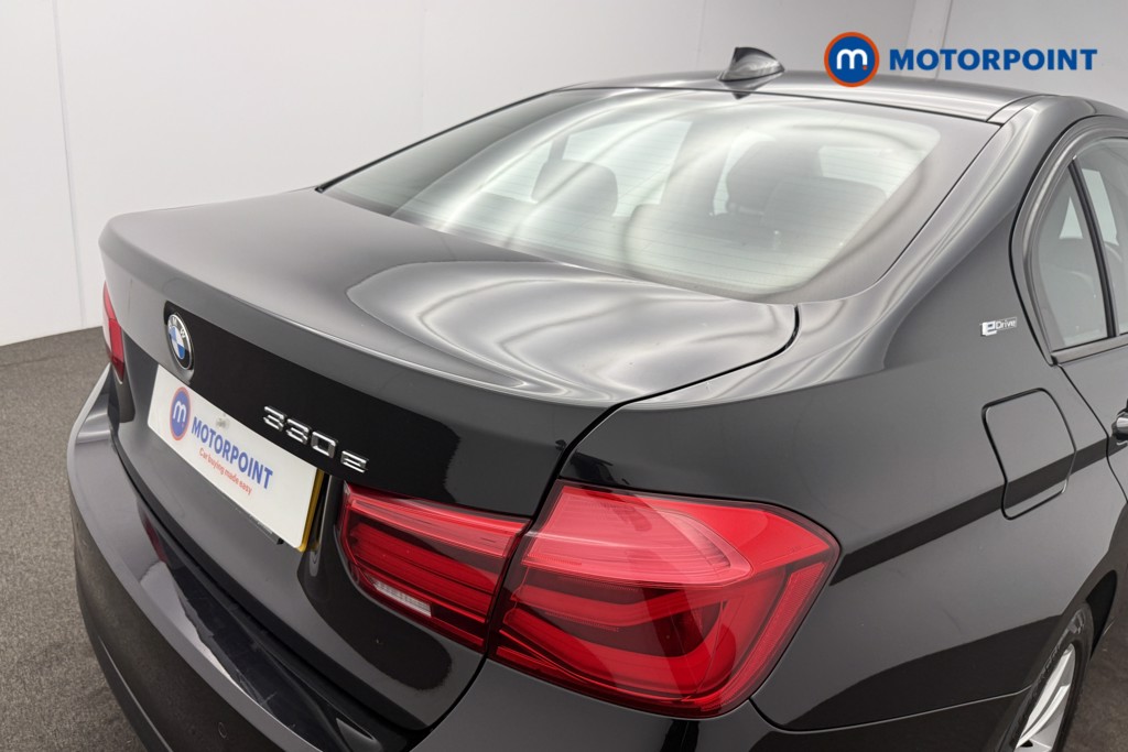 BMW 3 Series SE Automatic Petrol Plug-In Hybrid Saloon - Stock Number (1565832) - 21st supplementary image