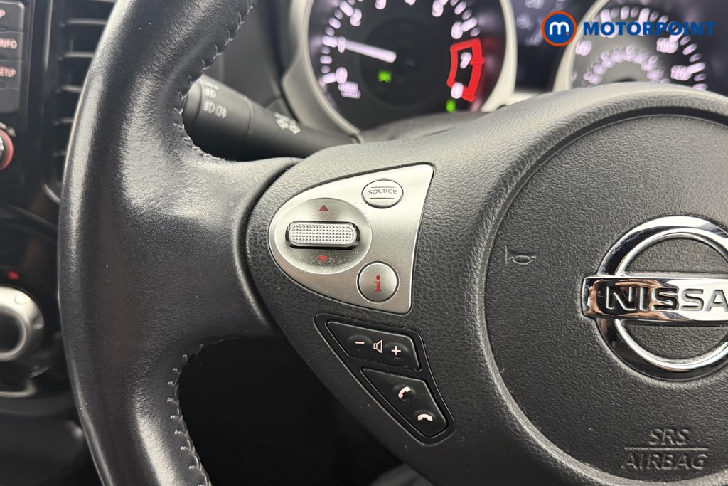Nissan Juke Tekna Manual Petrol SUV - Stock Number (1565889) - 8th supplementary image