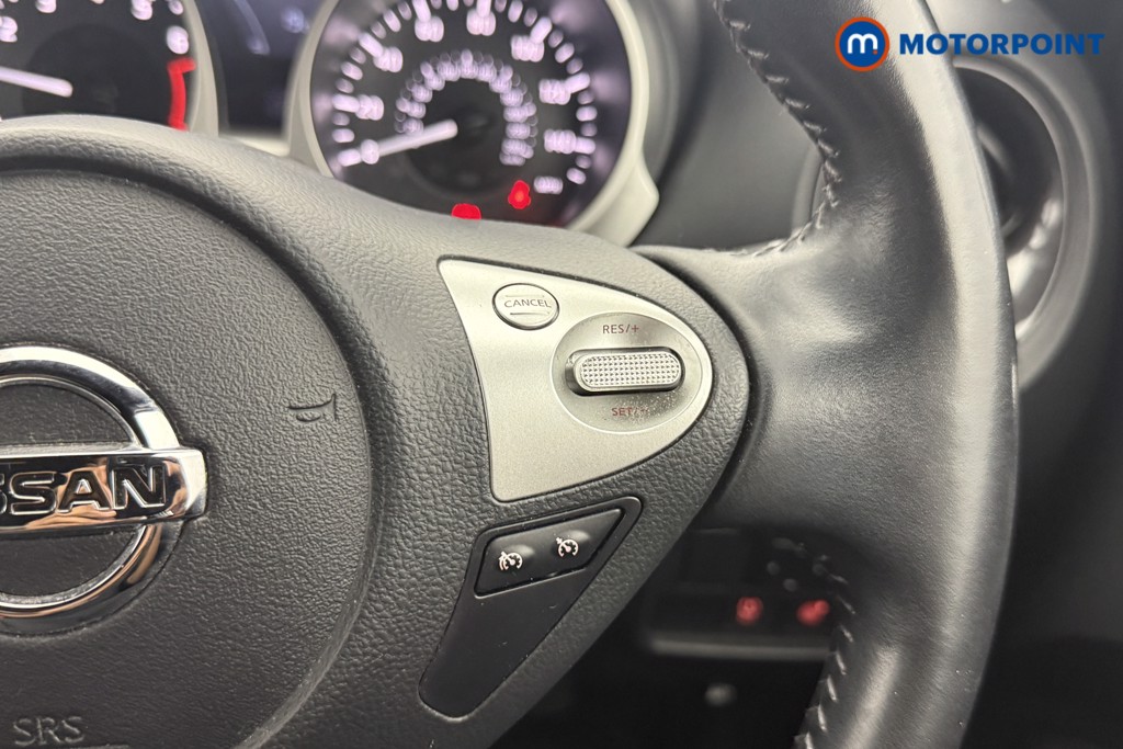 Nissan Juke Tekna Manual Petrol SUV - Stock Number (1565889) - 9th supplementary image