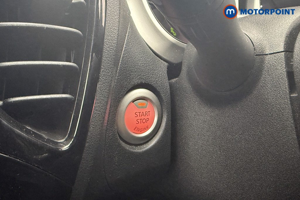 Nissan Juke Tekna Manual Petrol SUV - Stock Number (1565889) - 12th supplementary image