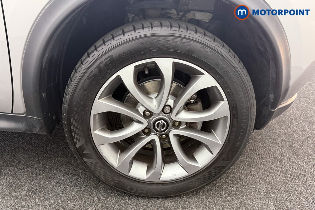 Nissan Juke Tekna Manual Petrol SUV - Stock Number (1565889) - 26th supplementary image