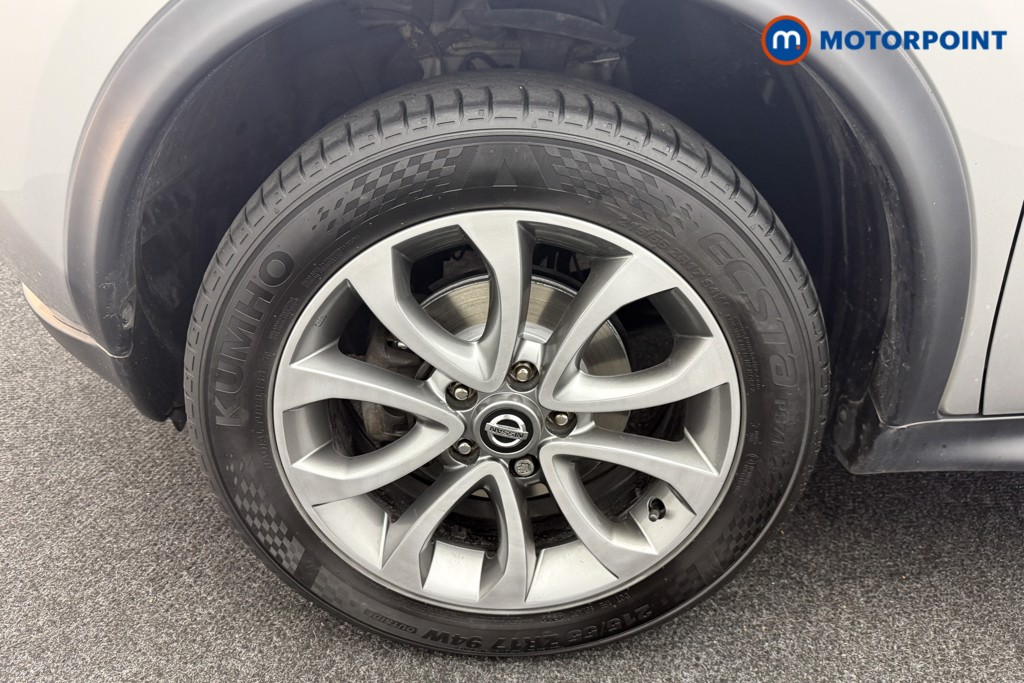 Nissan Juke Tekna Manual Petrol SUV - Stock Number (1565889) - 27th supplementary image