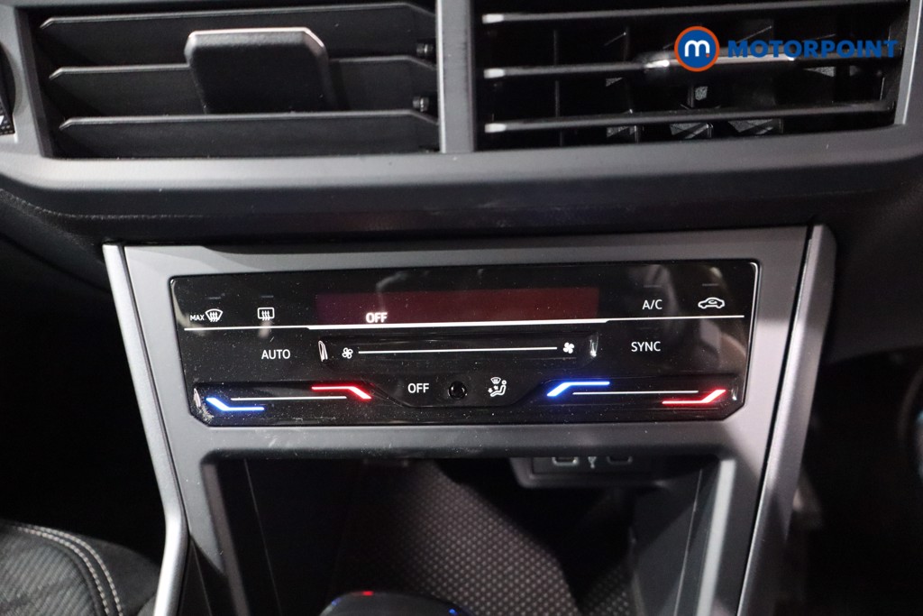 Volkswagen Polo R-Line Automatic Petrol Hatchback - Stock Number (1565936) - 17th supplementary image