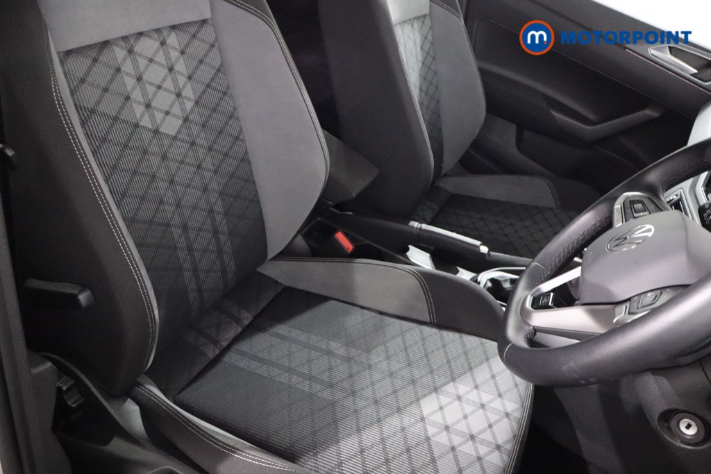 Volkswagen Polo R-Line Automatic Petrol Hatchback - Stock Number (1565936) - 27th supplementary image