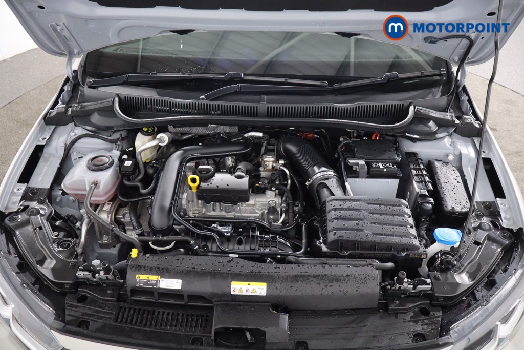Volkswagen Polo R-Line Automatic Petrol Hatchback - Stock Number (1565936) - 33rd supplementary image