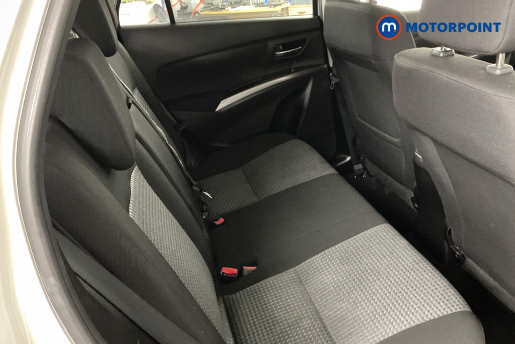 Suzuki S-Cross Motion Manual Petrol-Electric Hybrid SUV - Stock Number (1565975) - 4th supplementary image