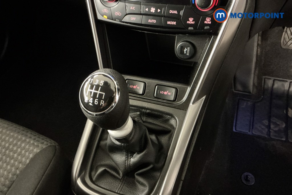 Suzuki S-Cross Motion Manual Petrol-Electric Hybrid SUV - Stock Number (1565975) - 9th supplementary image
