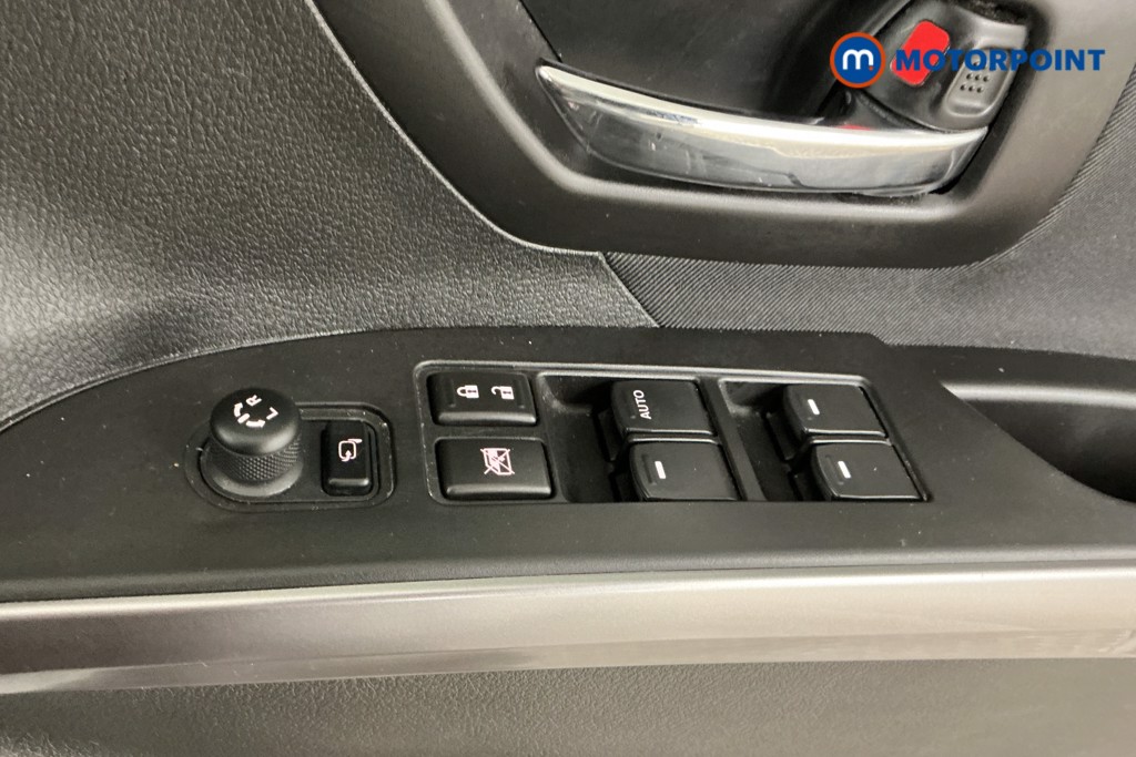 Suzuki S-Cross Motion Manual Petrol-Electric Hybrid SUV - Stock Number (1565975) - 14th supplementary image