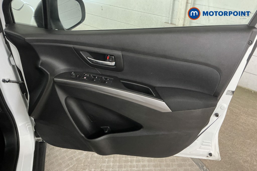 Suzuki S-Cross Motion Manual Petrol-Electric Hybrid SUV - Stock Number (1565975) - 15th supplementary image