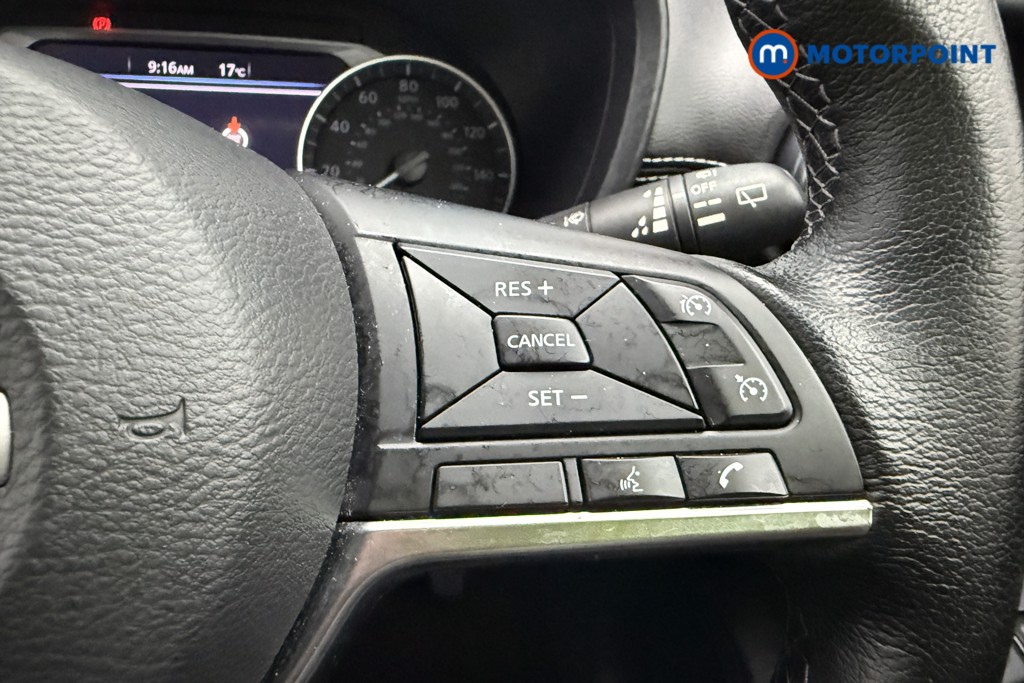 Nissan Juke N-Connecta Manual Petrol SUV - Stock Number (1566124) - 15th supplementary image