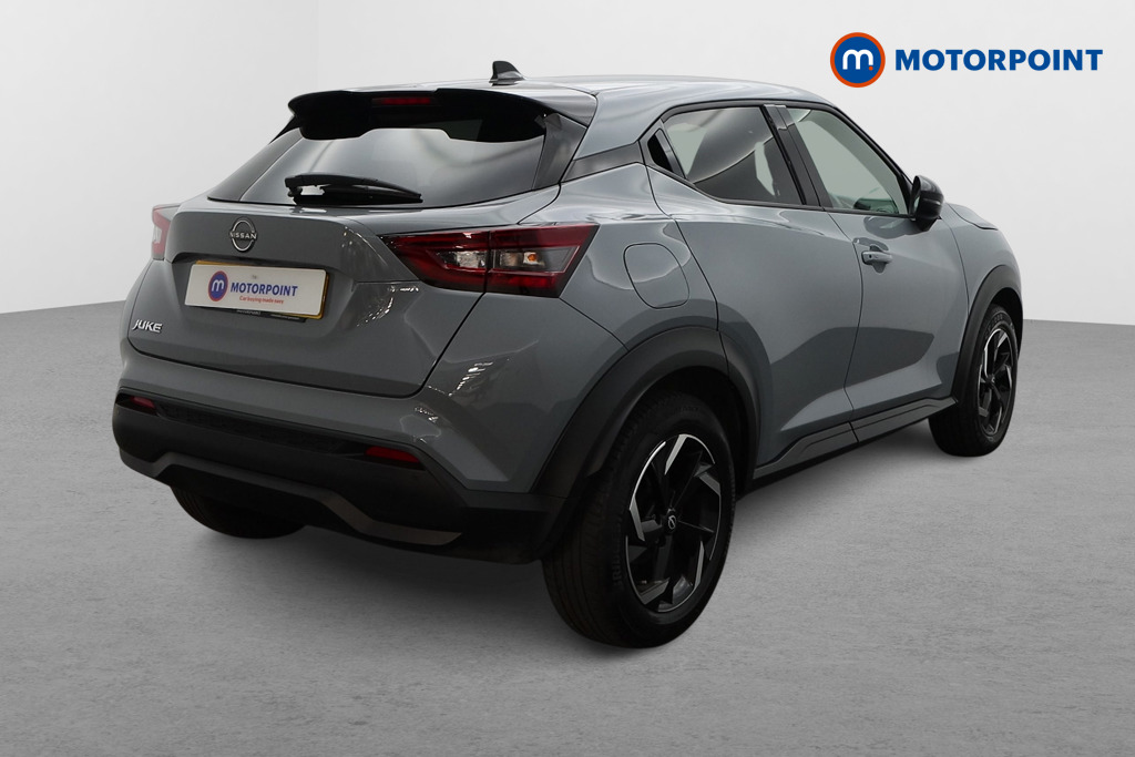 Nissan Juke N-Connecta Manual Petrol SUV - Stock Number (1566124) - Drivers side rear corner