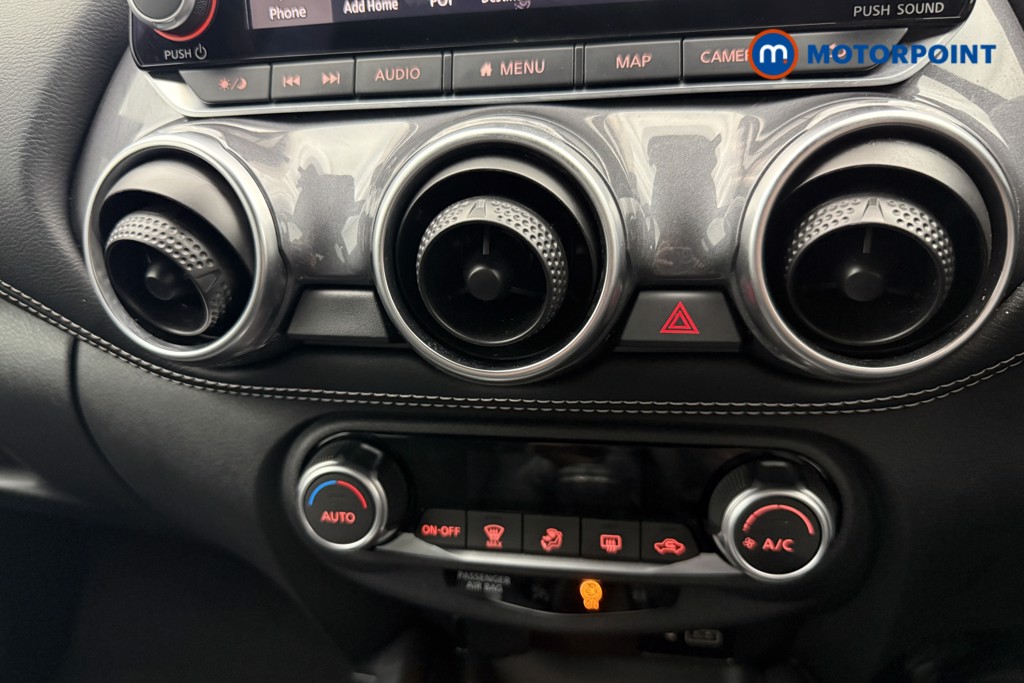 Nissan Juke N-Connecta Manual Petrol SUV - Stock Number (1566151) - 10th supplementary image