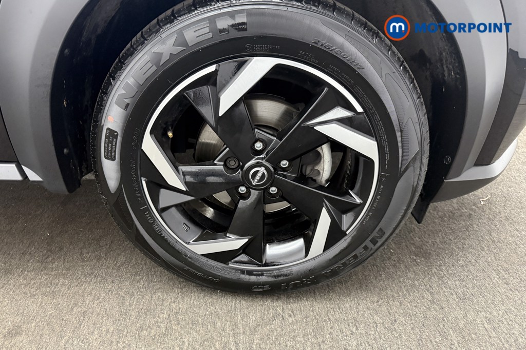 Nissan Juke N-Connecta Manual Petrol SUV - Stock Number (1566151) - 21st supplementary image