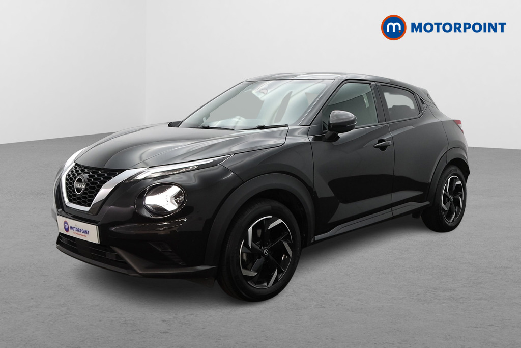 Nissan Juke N-Connecta Manual Petrol SUV - Stock Number (1566151) - Passenger side front corner
