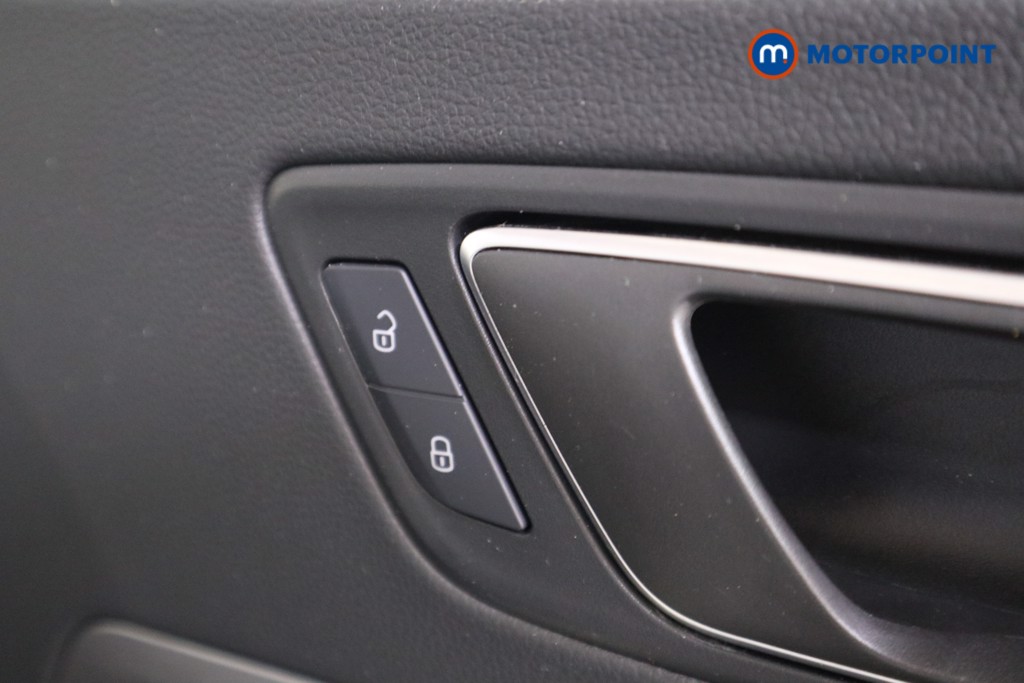 Seat Ateca FR Automatic Petrol SUV - Stock Number (1566441) - 11th supplementary image