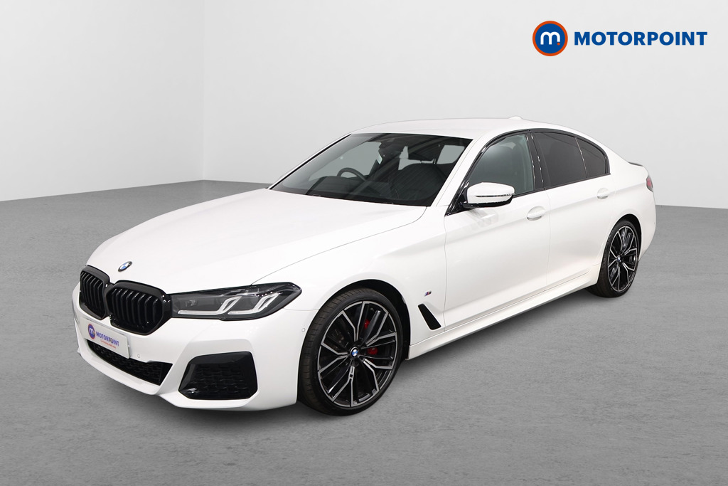 BMW 5 Series M Sport Automatic Diesel Saloon - Stock Number (1567001) - Passenger side front corner