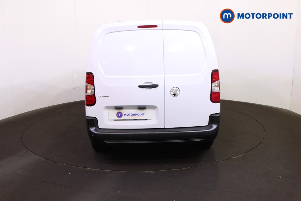 Vauxhall Combo Cargo Prime Manual Diesel Crew Bus - Stock Number (1567032) - Rear bumper