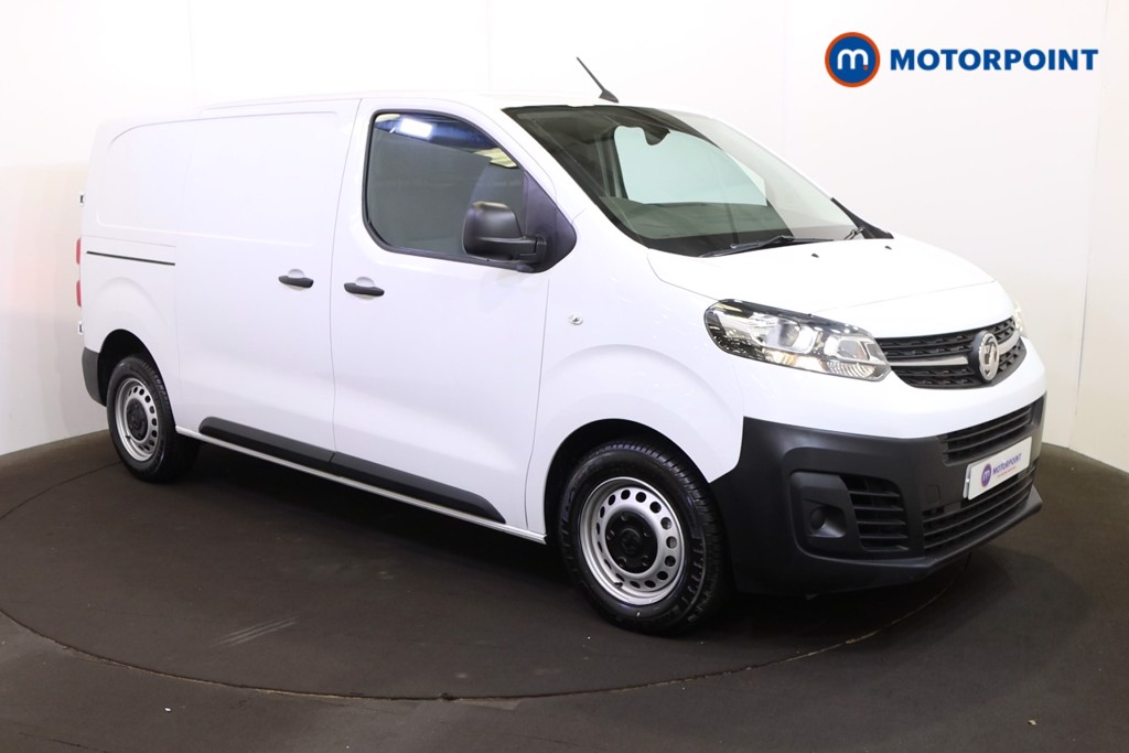 Vauxhall Vivaro Prime Manual Diesel Panel Van - Stock Number (1567039) - Drivers side front corner