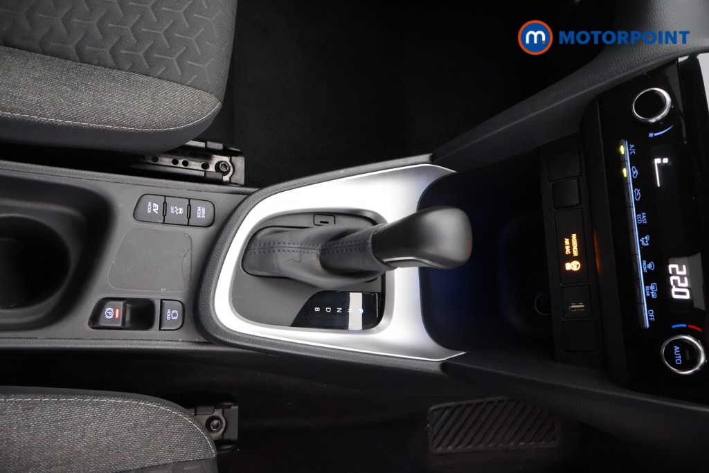 Toyota Yaris Cross Design Automatic Petrol-Electric Hybrid Estate - Stock Number (1567071) - 6th supplementary image