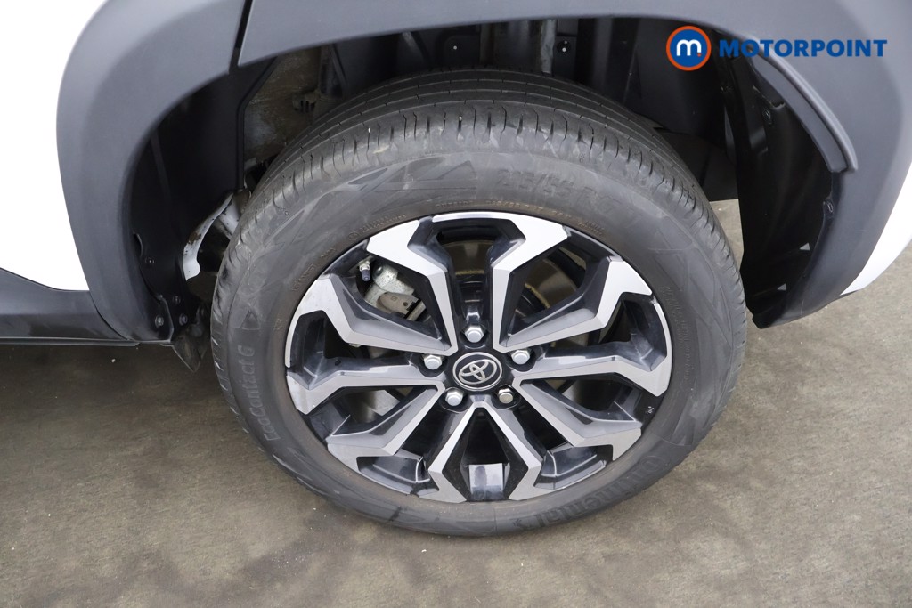 Toyota Yaris Cross Design Automatic Petrol-Electric Hybrid Estate - Stock Number (1567071) - 16th supplementary image