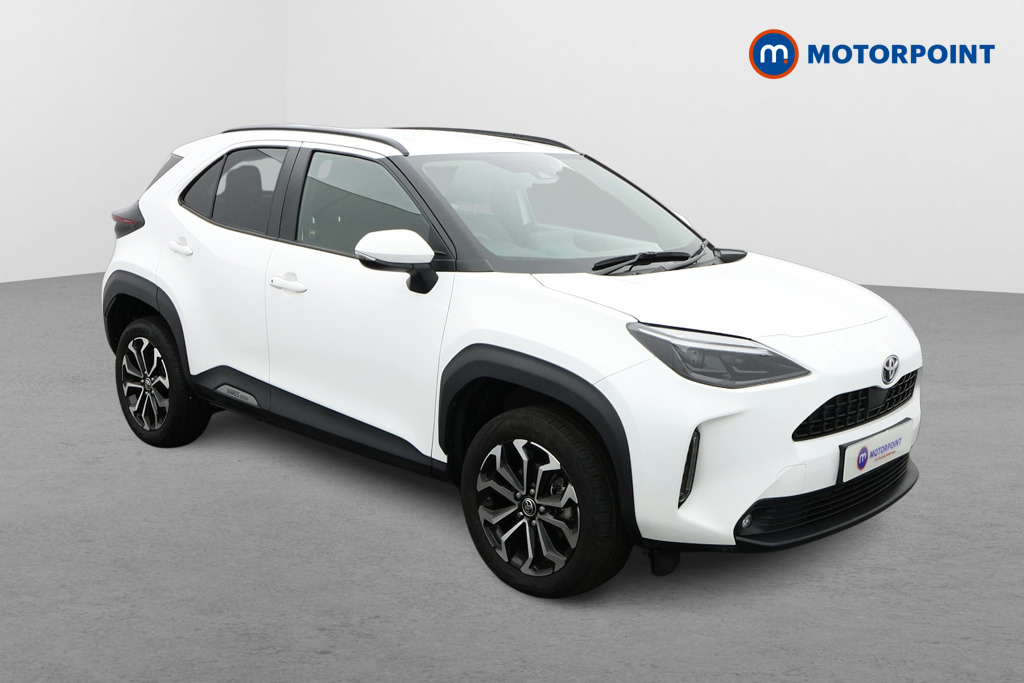 Toyota Yaris Cross Design Automatic Petrol-Electric Hybrid Estate - Stock Number (1567071) - Drivers side front corner