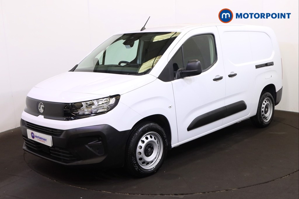 Vauxhall Combo Cargo Prime Manual Diesel Crew Bus - Stock Number (1567115) - Passenger side front corner