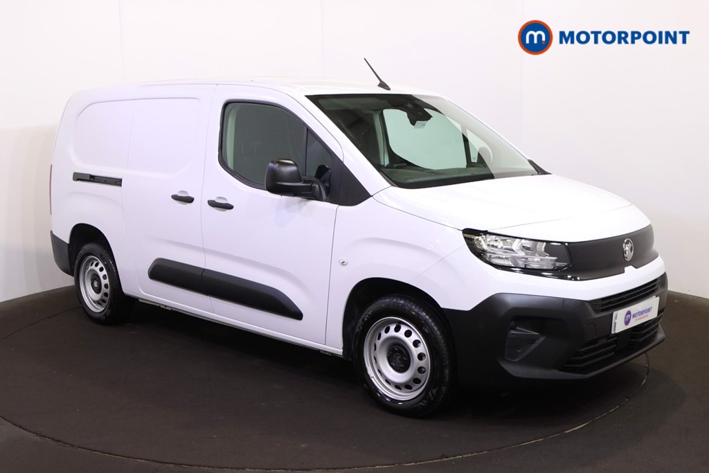 Vauxhall Combo Cargo Prime Manual Diesel Crew Bus - Stock Number (1567115) - Drivers side front corner