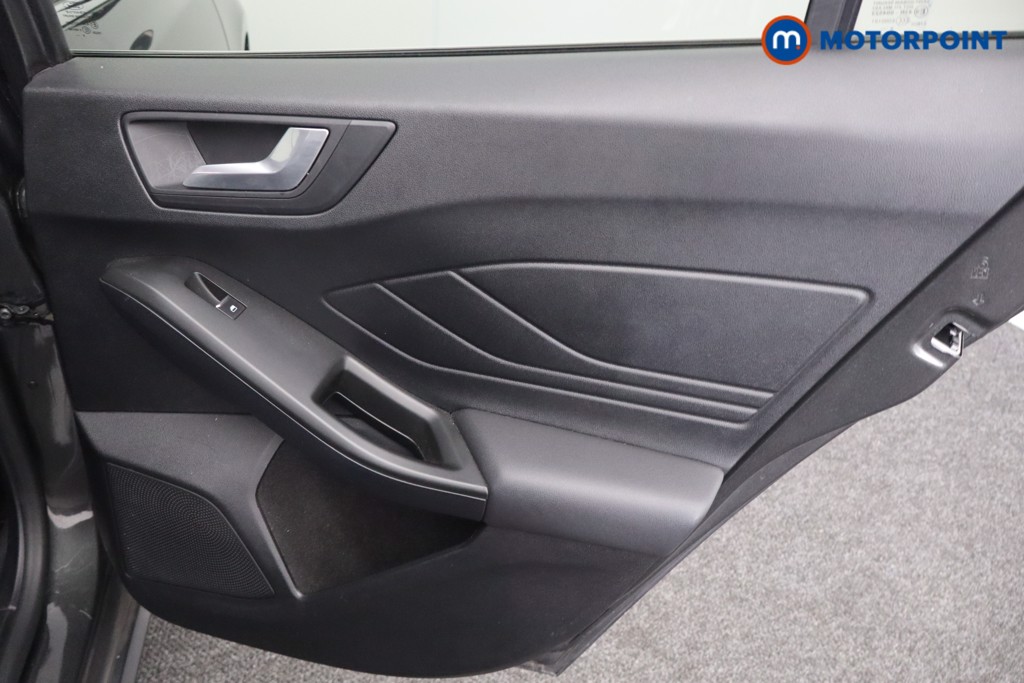 Ford Focus Titanium X Edition Manual Petrol-Electric Hybrid Hatchback - Stock Number (1567132) - 20th supplementary image