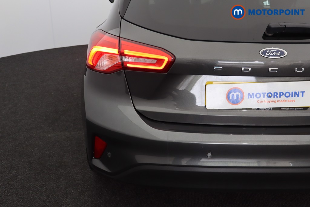 Ford Focus Titanium X Edition Manual Petrol-Electric Hybrid Hatchback - Stock Number (1567132) - 32nd supplementary image