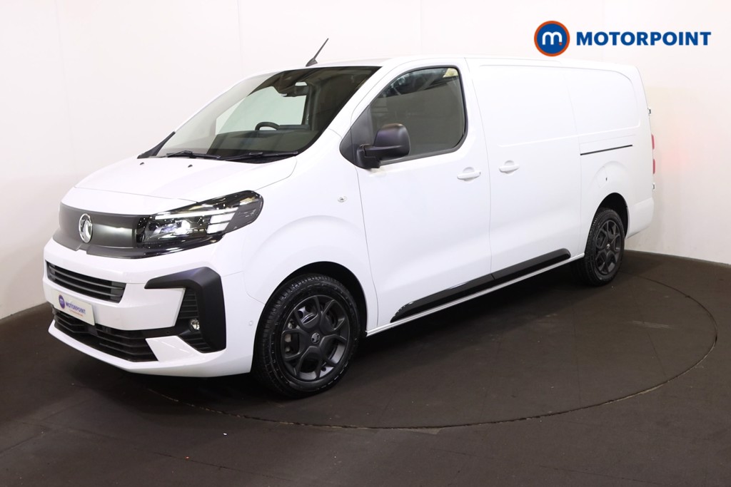 Vauxhall Vivaro PRO Manual Diesel Panel Van - Stock Number (1567145) - Passenger side front corner