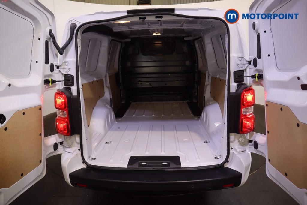 Vauxhall Vivaro PRO Manual Diesel Panel Van - Stock Number (1567145) - 8th supplementary image