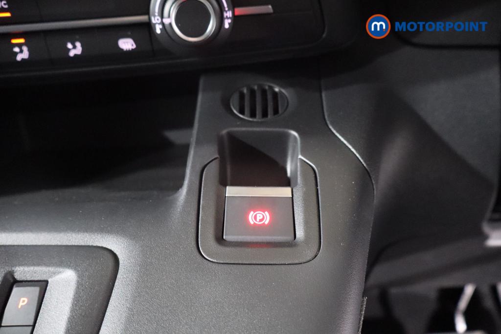 Vauxhall Combo Cargo Prime Automatic Electric Panel Van - Stock Number (1567150) - 6th supplementary image