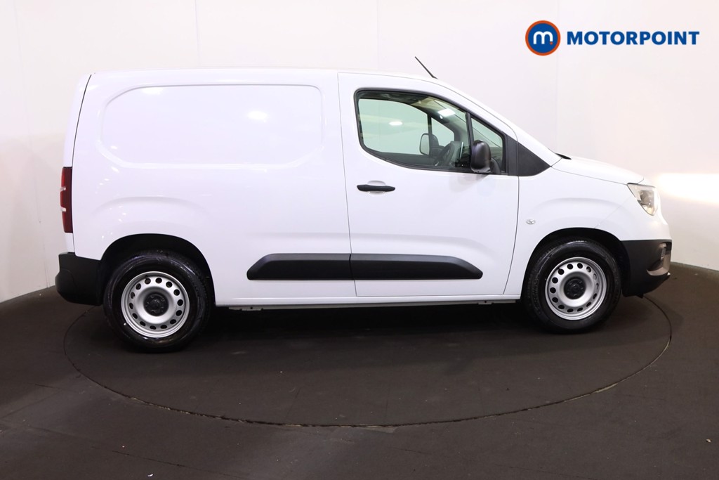 Vauxhall Combo Cargo Prime Automatic Electric Panel Van - Stock Number (1567160) - Drivers side