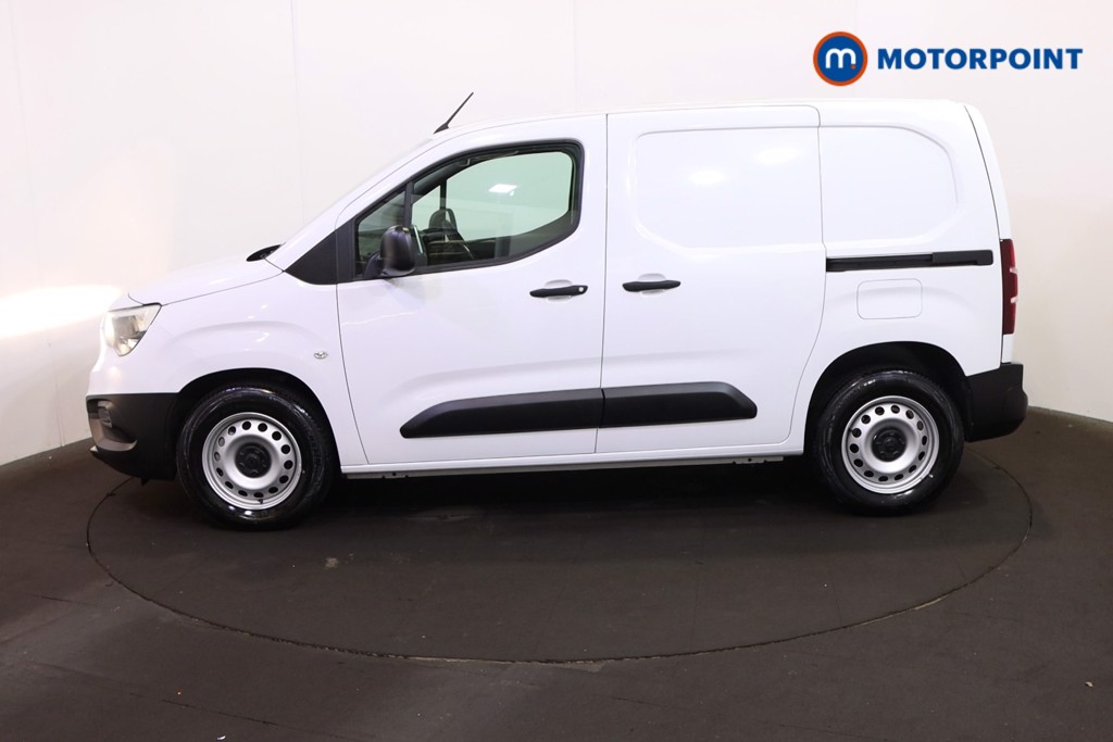 Vauxhall Combo Cargo Prime Automatic Electric Panel Van - Stock Number (1567160) - Passenger side