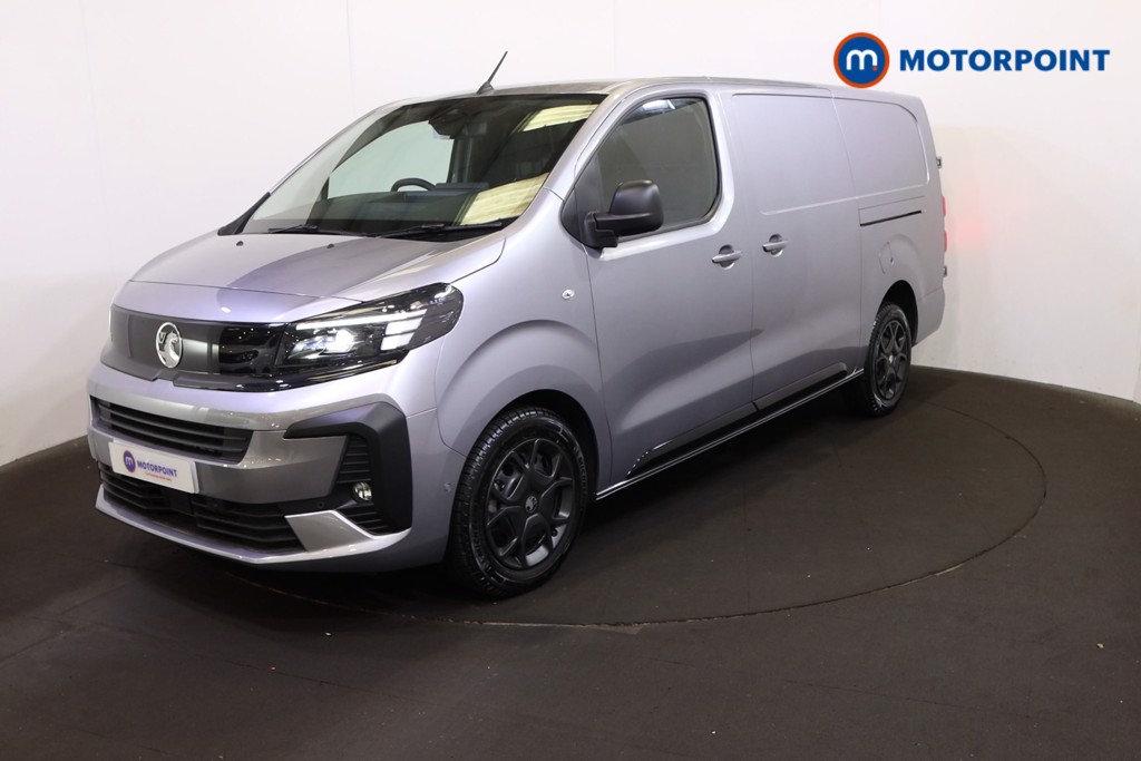 Vauxhall Vivaro PRO Manual Diesel Panel Van - Stock Number (1567182) - Passenger side front corner