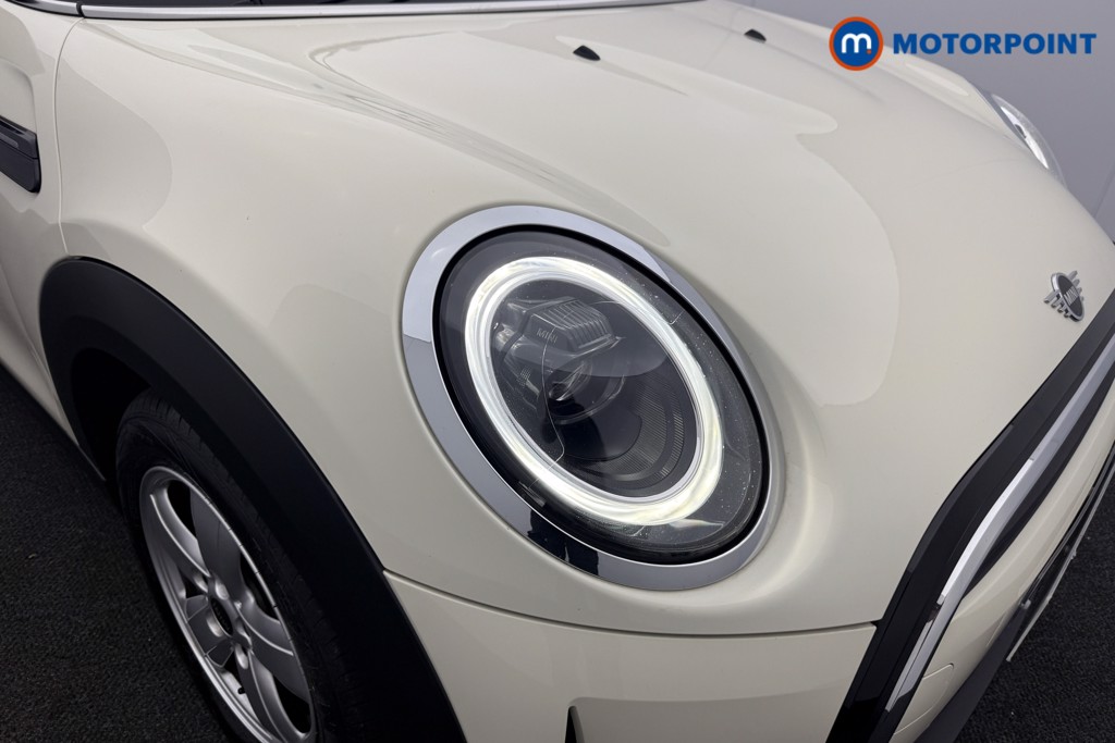 Mini Convertible Cooper Classic Manual Petrol Convertible - Stock Number (1567242) - 14th supplementary image