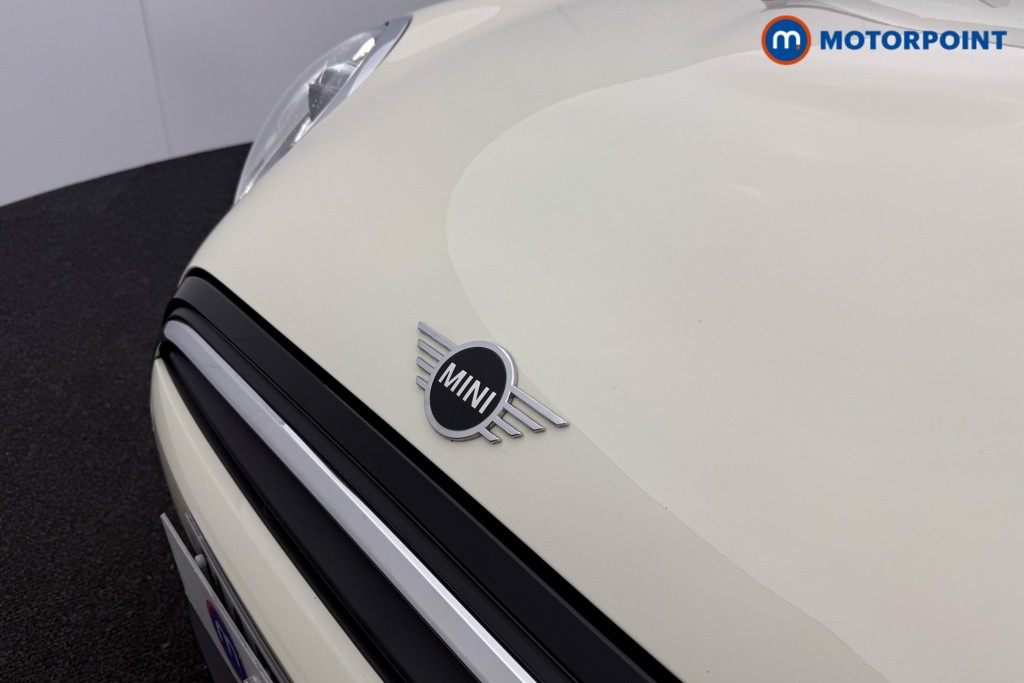 Mini Convertible Cooper Classic Manual Petrol Convertible - Stock Number (1567242) - 16th supplementary image