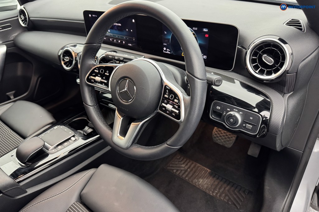 Mercedes-Benz A Class Sport Automatic Petrol Hatchback - Stock Number (1567572) - 7th supplementary image