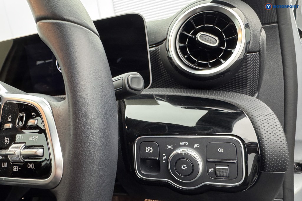 Mercedes-Benz A Class Sport Automatic Petrol Hatchback - Stock Number (1567572) - 21st supplementary image