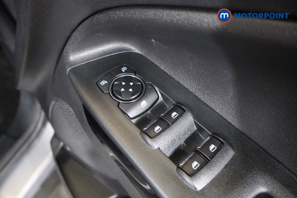 Ford Ecosport Active Manual Petrol SUV - Stock Number (1567728) - 17th supplementary image