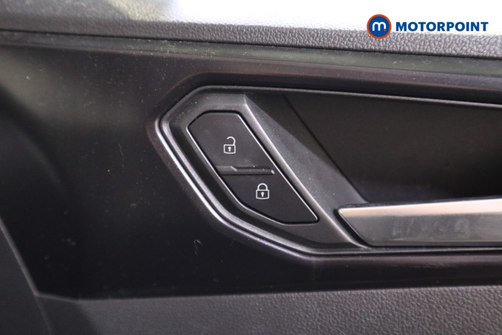 Volkswagen T-Cross S Manual Petrol SUV - Stock Number (1567821) - 9th supplementary image