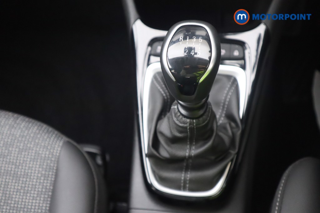 Vauxhall Crossland Se Nav Premium Manual Petrol SUV - Stock Number (1567909) - 2nd supplementary image