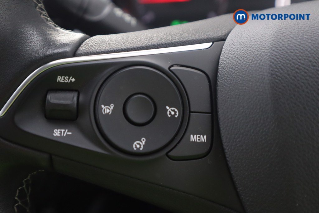 Vauxhall Crossland Se Nav Premium Manual Petrol SUV - Stock Number (1567909) - 9th supplementary image