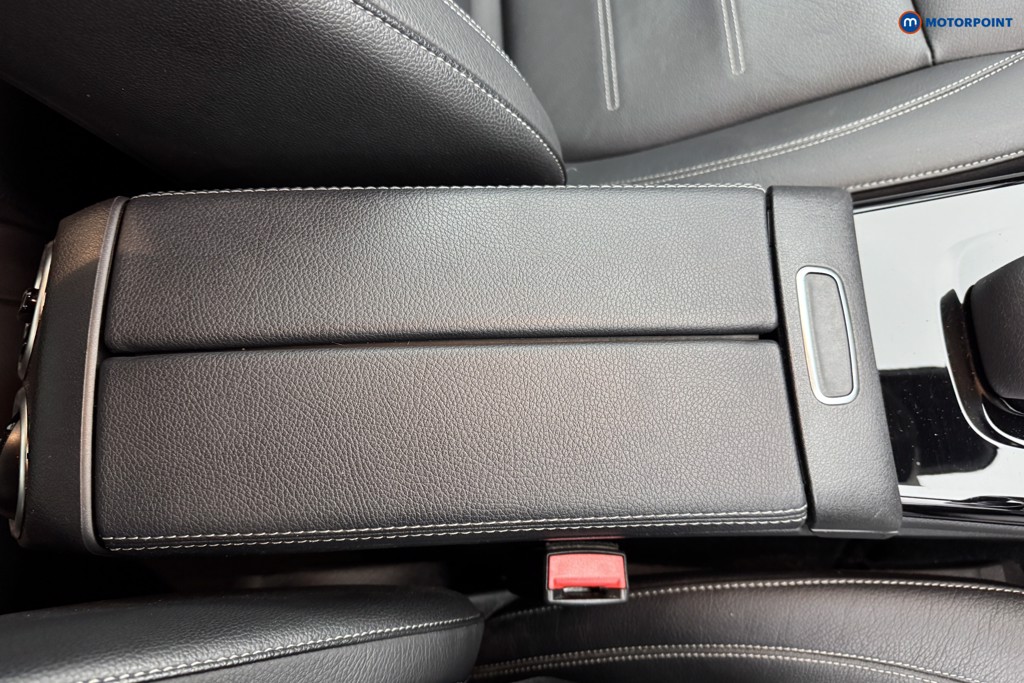 Mercedes-Benz CLA Amg Line Automatic Petrol Coupe - Stock Number (1568144) - 13th supplementary image