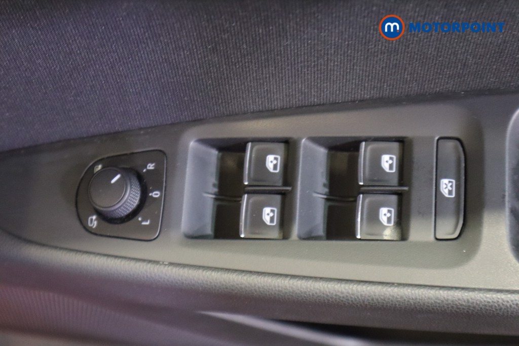 Seat Leon FR Automatic Petrol Estate - Stock Number (1568366) - 15th supplementary image