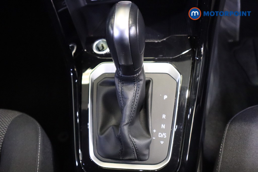 Volkswagen T-Roc Black Edition Automatic Petrol SUV - Stock Number (1568410) - 5th supplementary image