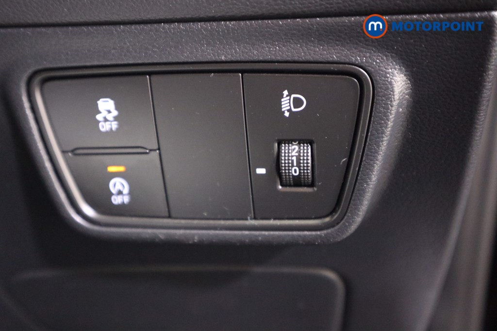 Hyundai Tucson Se Connect Manual Petrol SUV - Stock Number (1568809) - 9th supplementary image