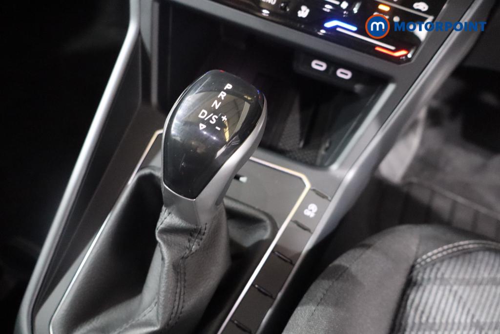 Volkswagen Polo R-Line Automatic Petrol Hatchback - Stock Number (1569126) - 6th supplementary image