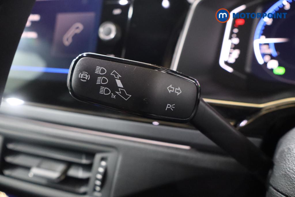 Volkswagen Polo R-Line Automatic Petrol Hatchback - Stock Number (1569126) - 11th supplementary image