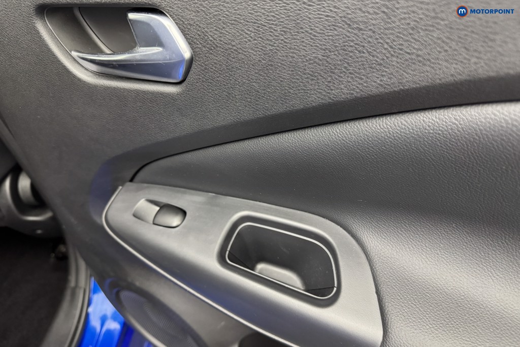 Nissan Juke N-Connecta Automatic Petrol-Electric Hybrid SUV - Stock Number (1569305) - 26th supplementary image
